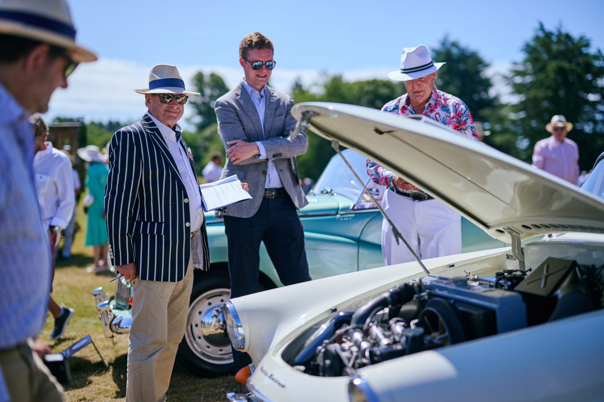 abd997ac-a24f-ecee-2405-38b0b7a69b64